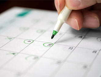 Im Kalender ist die Frist eines Vertrages markiert