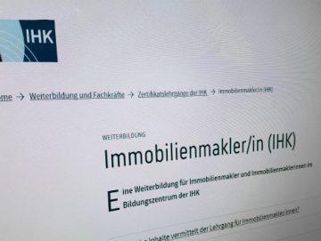 Bildschirmansicht-IHK-Lehrgang-Immobilienmakler